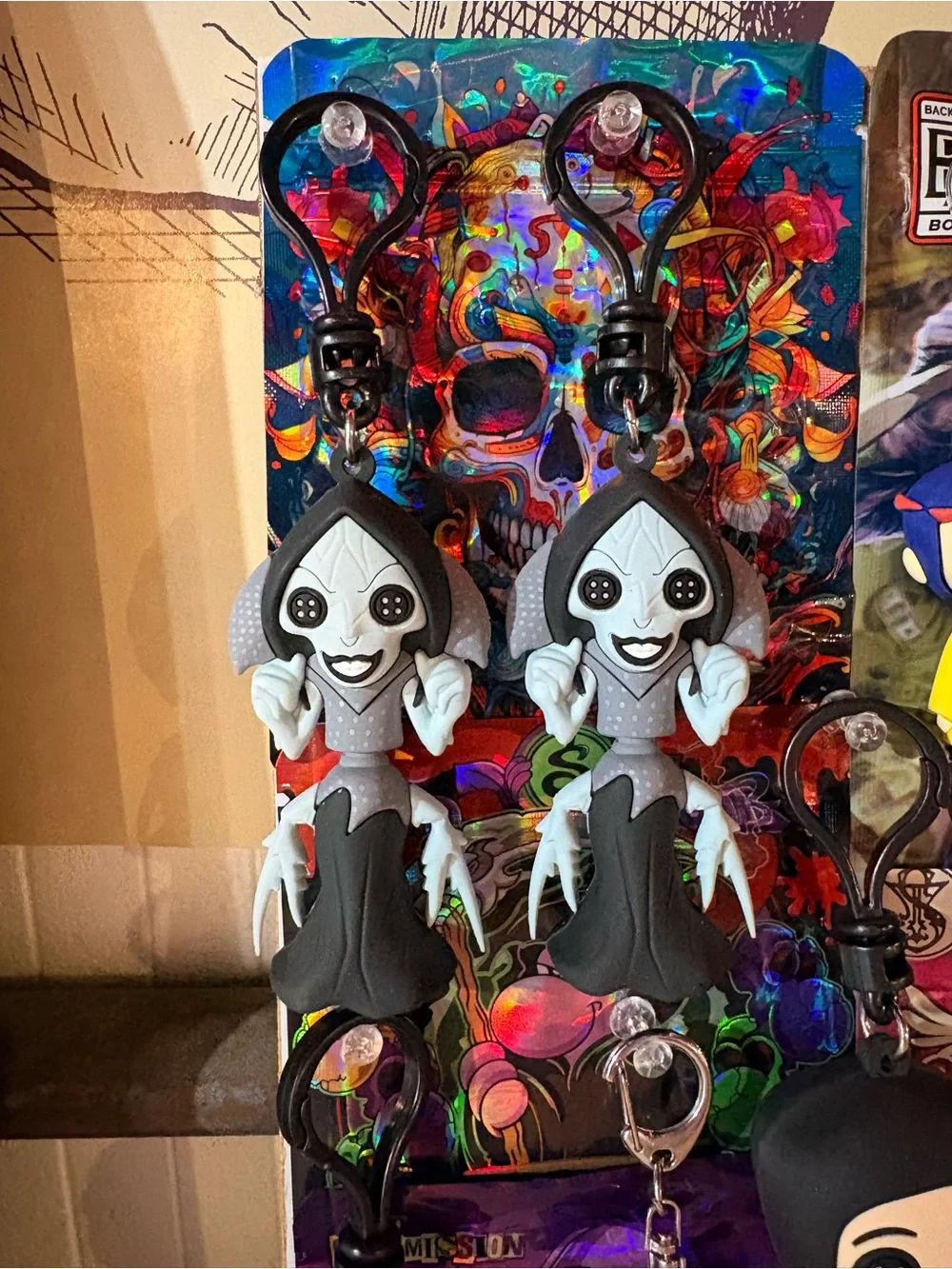 Coraline Series 5 blind bag doubles & blind box pin doubles